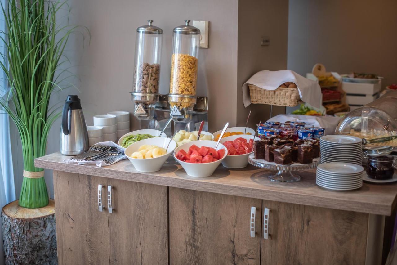 Hotel Debowa Gora Active & Spa Łąck Exteriör bild